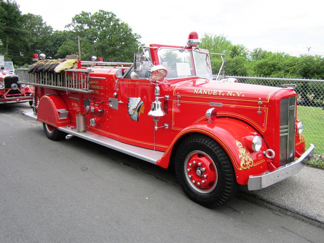 N.Y. & N.J. 2013 Parade.  6-8-2013.
Photos by Vincent P. Tuzzolino